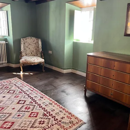 Casona * Puerto de Vega