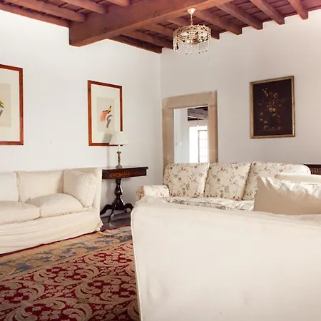 Casona * Puerto de Vega