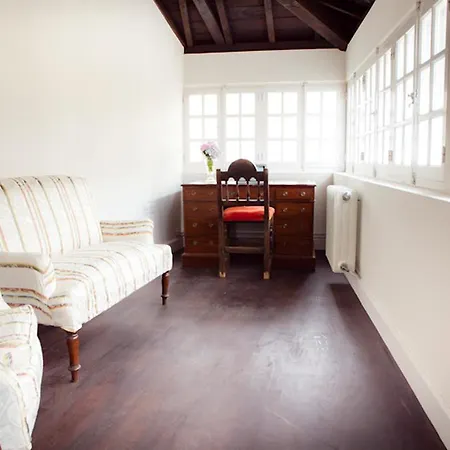 Casona Puerto de Vega