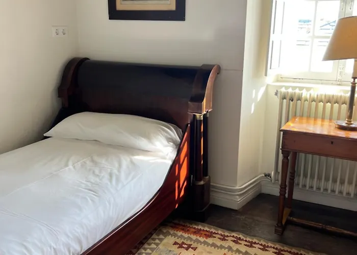 Casona * Puerto de Vega